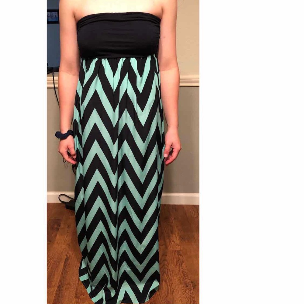 Forever 21 strapless dress